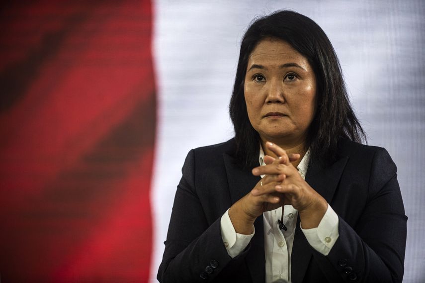Keiko Fujimori acusa a Petro de inventar conflicto con Perú y lo llama guerrillero