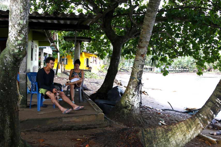 Migrantes en Panamá en su regreso hacia Suramérica: Aquí nos frena el mar y el dinero