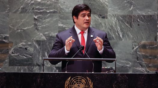Presidente de Costa Rica viajará a Panamá el 20 de octubre
