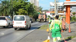 La Autoridad de Aseo se pronunció tras conocerse el fallecimiento.