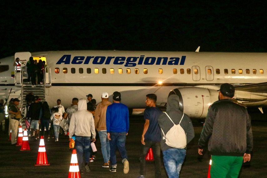 Panamá realiza primer vuelo humanitario de retorno voluntario hacia Venezuela