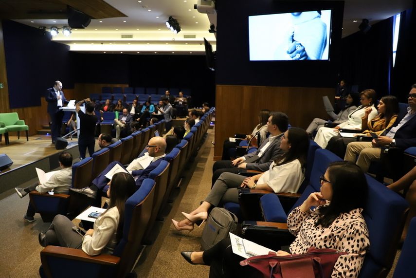 Defensoría del Pueblo e IPANDETEC unen esfuerzos por el derecho a la privacidad y protección de datos