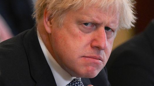 &nbsp;Boris Johnson deja su cargo tras acusaciones del gobierno
