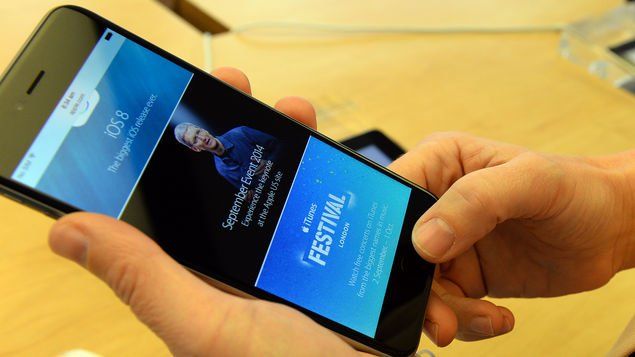 Apple defiende negativa a abrir iPhone a petición del FBI
