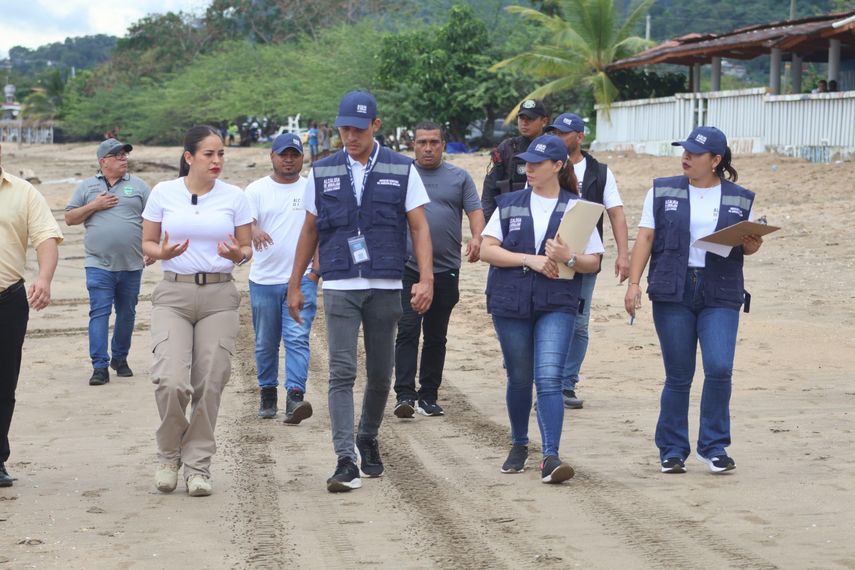 Alcaldía de Arraiján realiza operativo sorpresa en establecimientos de Playa Venado