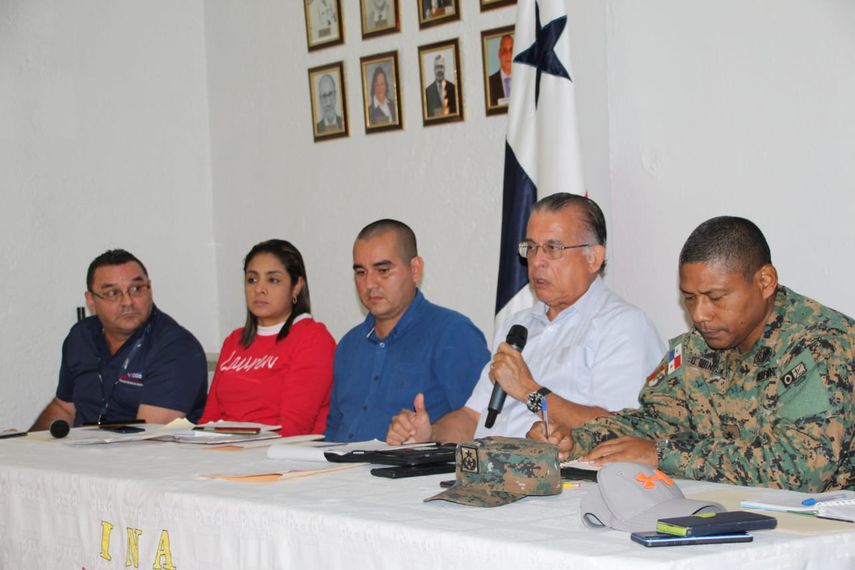 Augusto Valderrama: "Vamos aplicar la ley caiga quien caiga". Augusto Valderrama: "Vamos aplicar la ley caiga quien caiga".