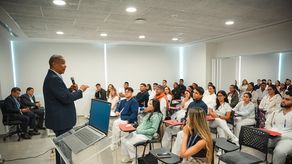 116 médicos internos inician su formación en la Ciudad de la Salud