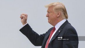 Trump dice que enviará respiradores a Ecuador