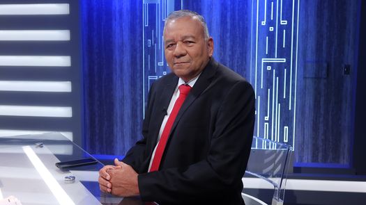 José Muñoz: Martinelli, Benicio y Martín Torrijos son mis amigos