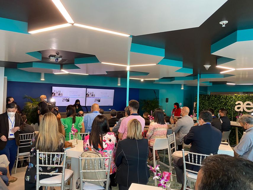 Este centro promueve una cultura sostenible de innovación, contribuyendo con el fortalecimiento del valor de la marca AES.