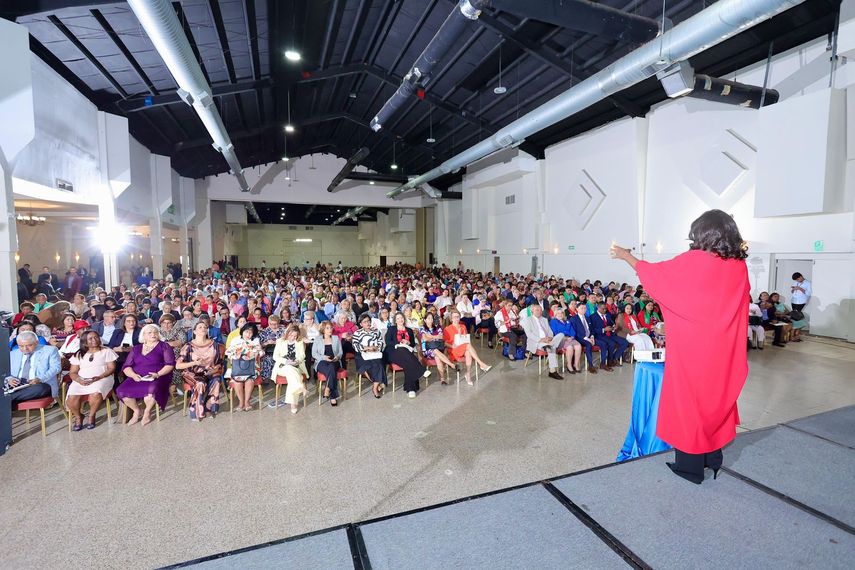 La ministra Lucy Molinar