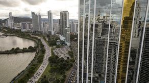 Optimismo en los mercados por Panamá: bonos repuntan ante posible acuerdo minero