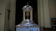 en el casco antiguo se preparan para la procesion del corpus christi este fin de semana en el casco antiguo se preparan para la procesion del corpus christi este fin de semana