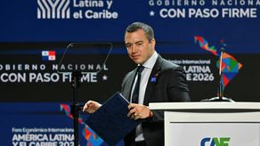 El presidente de Ecuador, Daniel Noboa, consideró este miércoles que Latinoamérica puede crecer cerca del 5 %, por sobre las predicciones del Fondo Monetario Internacional (FMI), si los países trabajan juntos.