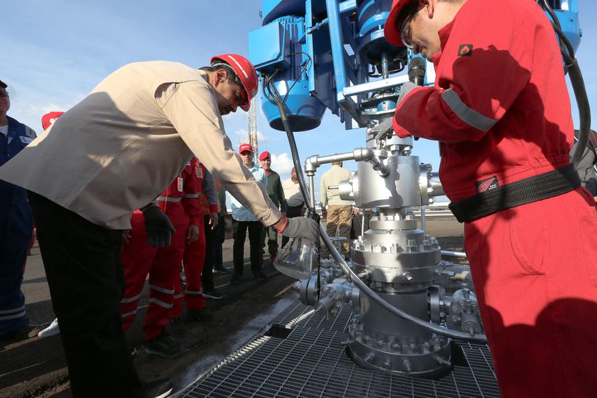 Trump anuncia el fin de las concesiones petroleras otorgadas por Biden a Venezuela