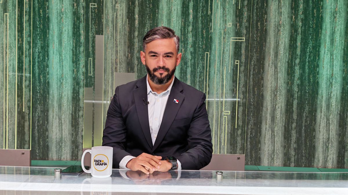 Luis Duke cuestiona el rumbo de la educación con Ventura Vega Luis Duke cuestiona el rumbo de la educación con Ventura Vega