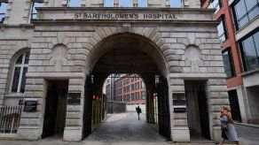 El estado de salud del duque de Edimburgo mejora ligeramente