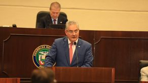 El ministro Juan Carlos Orillac presentó la propuesta.