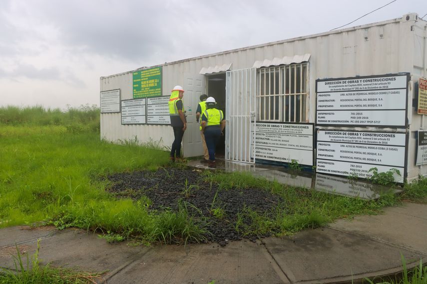 MiAmbiente ordena paralización de proyecto en Las Mañanitas. MiAmbiente ordena paralización de proyecto en Las Mañanitas.