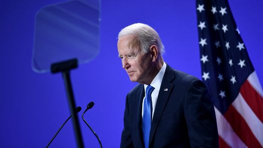 Biden dice que Putin es un paria que está perdiendo la guerra en Ucrania