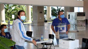 Continúa la inscripción de adherentes en partidos políticos