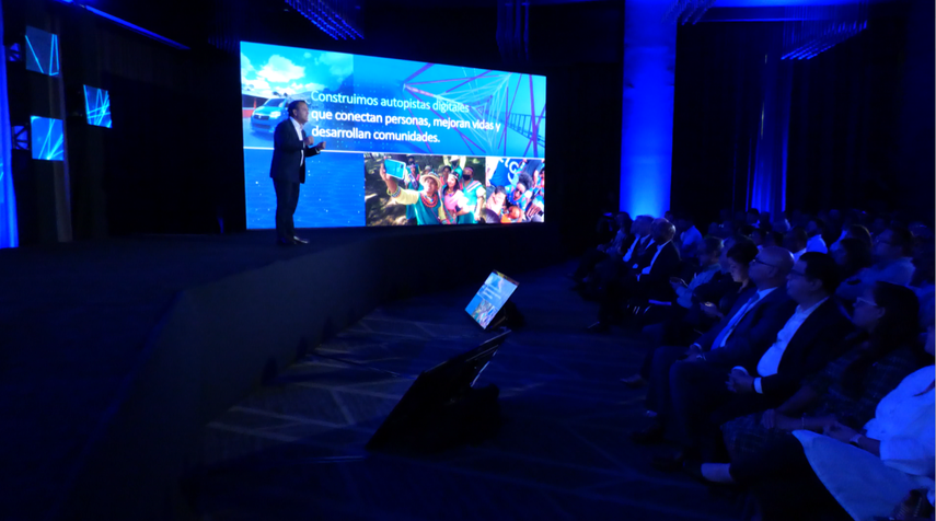 El papa Francisco instó este jueves a la comunidad internacional a adoptar un tratado vinculante para regular el uso de la Inteligencia Artificial (IA). El papa Francisco instó este jueves a la comunidad internacional a adoptar un tratado vinculante para regular el uso de la Inteligencia Artificial (IA).