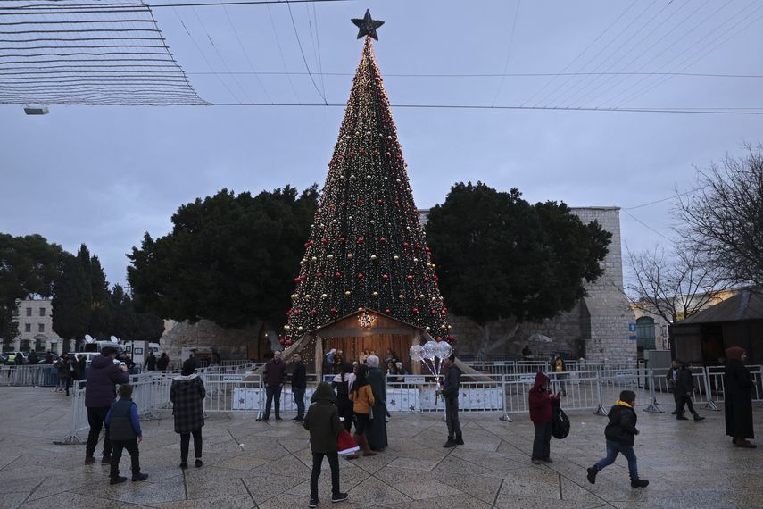EEUU: Ni la covid-19 ni el frío frenarán la misión de Santa.