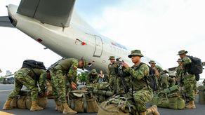 Militares de Ecuador se movilizaron. EFE