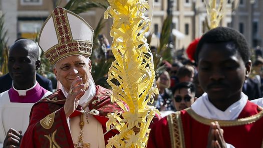 El papa León XIV portará él mismo la cruz en su primer viacrucis de Viernes Santo en el Coliseo de Roma, donde las meditaciones que inspirarán la celebración han sido redactadas por un fraile de la Custodia de Tierra Santa.