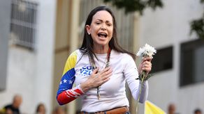 María Corina Machado pide apoyo internacional para sacar a Maduro del poder