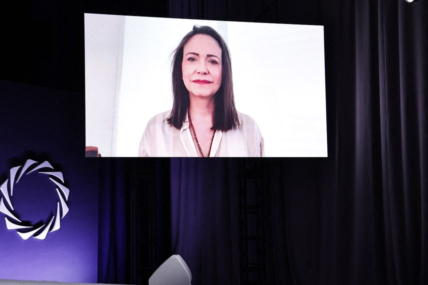 María Corina Machado dice que conversó con enviado especial de Trump en Caracas