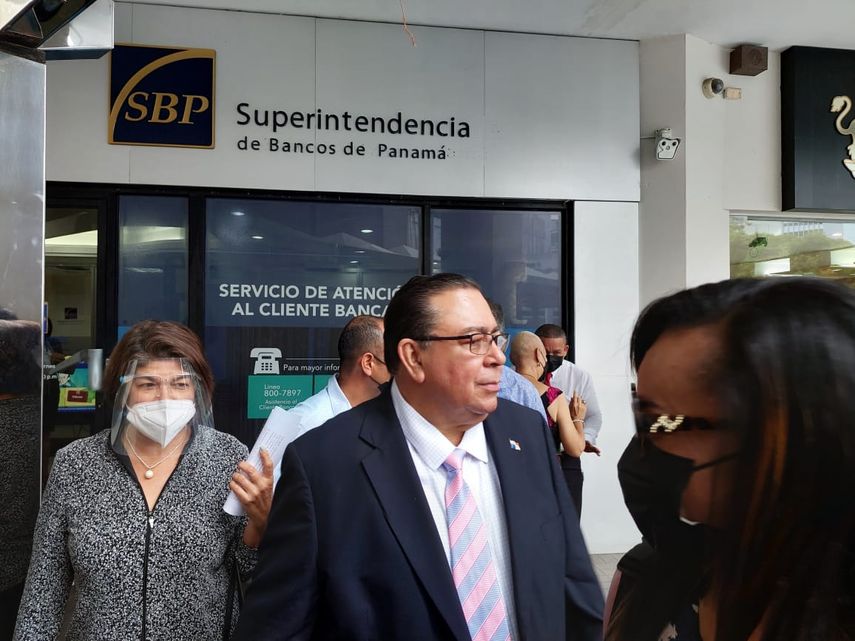 Empleo: Presentan propuesta ante Superintendencia de Bancos