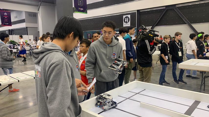 Tigo impulsa conectividad en Olimpiada Mundial de Robótica