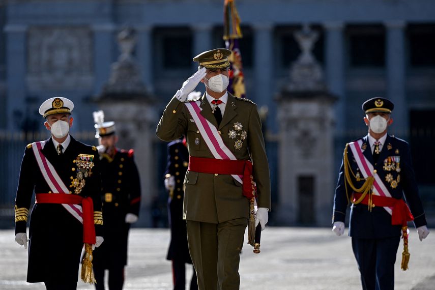 El rey Felipe VI, positivo por covid con síntomas leves