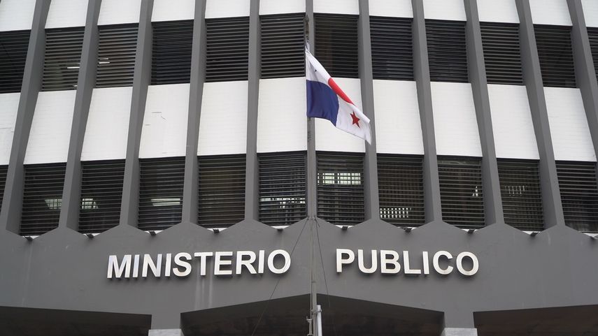 En ALCOGAL tenemos un récord probado de abierta colaboración con las autoridades que en su momento nos han solicitado información, dijo la firma de abogados.