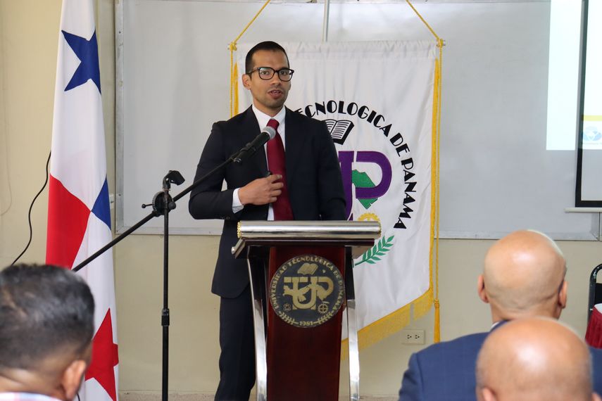 UTP y Senacyt lanzan proyecto impulsado por inteligencia artificial