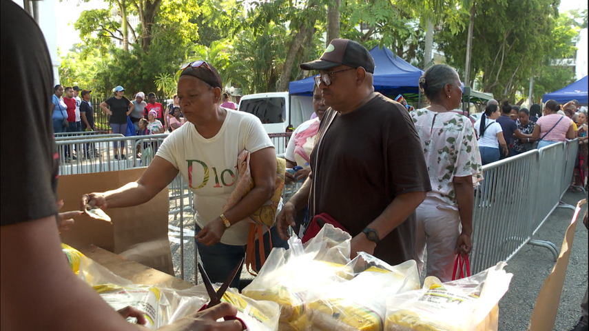 Agroferia del IMA recibió a más de dos mil consumidores en Calidonia