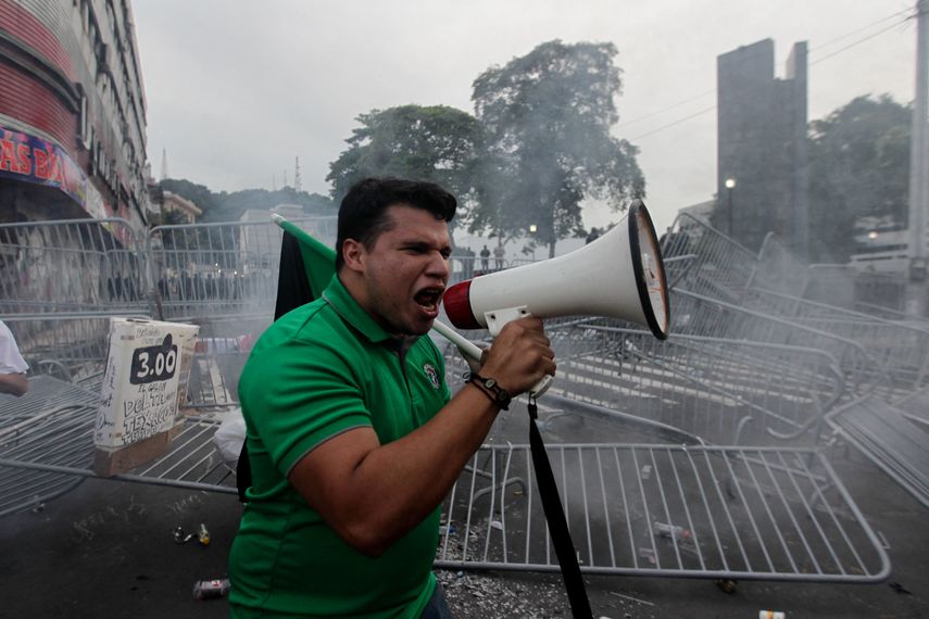 Gobierno apela al diálogo para evitar pérdidas por protestas.