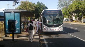 Alcaldía de Panamá transportará personal médico al salir de sus turnos