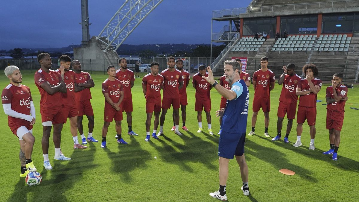 El defensa Michael Amir Murillo destacó la importancia para la preparación de la selección de Panamá que tendrán los partidos amistosos contra Sudáfrica. El defensa Michael Amir Murillo destacó la importancia para la preparación de la selección de Panamá que tendrán los partidos amistosos contra Sudáfrica.