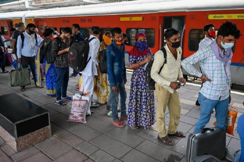 En el caso de India, el ministerio aclaró que el virus pertenecía al subtipo H5N, considerado preocupante. AFP