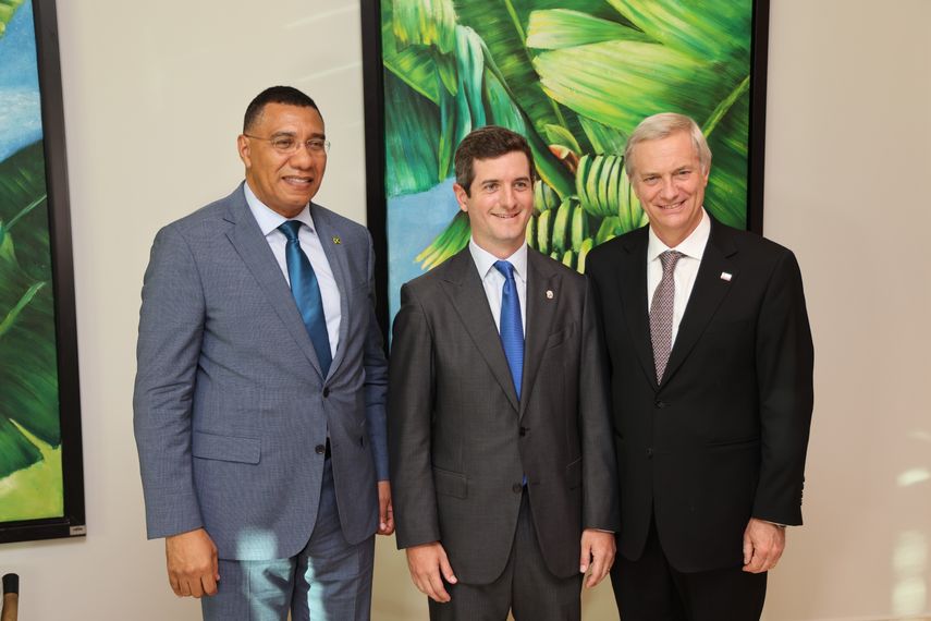 El presidente electo de Chile llega a Panamá para participar en el Davos latinoamericano