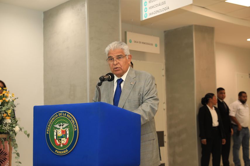 Mulino viaja este viernes a Sevilla, España, para cumplir agenda oficial