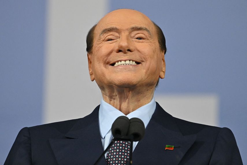 Silvio Berlusconi, fallecido el 12 de junio a los 86 años, legó 109 millones de dólares a su última pareja, Marta Fascina. Silvio Berlusconi, fallecido el 12 de junio a los 86 años, legó 109 millones de dólares a su última pareja, Marta Fascina.