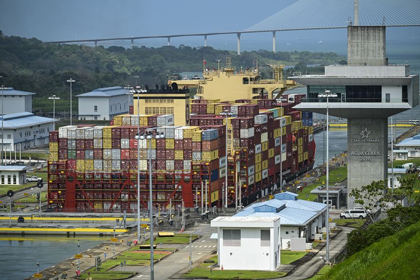 Canal de Panamá niega nuevamente haber eliminado tarifas a buques de EEUU Canal de Panamá niega nuevamente haber eliminado tarifas a buques de EEUU