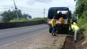 MOP realiza mantenimiento vial en varios puntos de Panamá Oeste