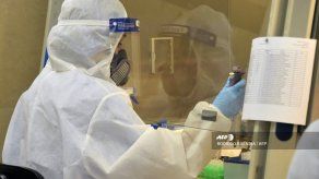 Ecuador declara estado de excepción para 70% de población por repunte de covid