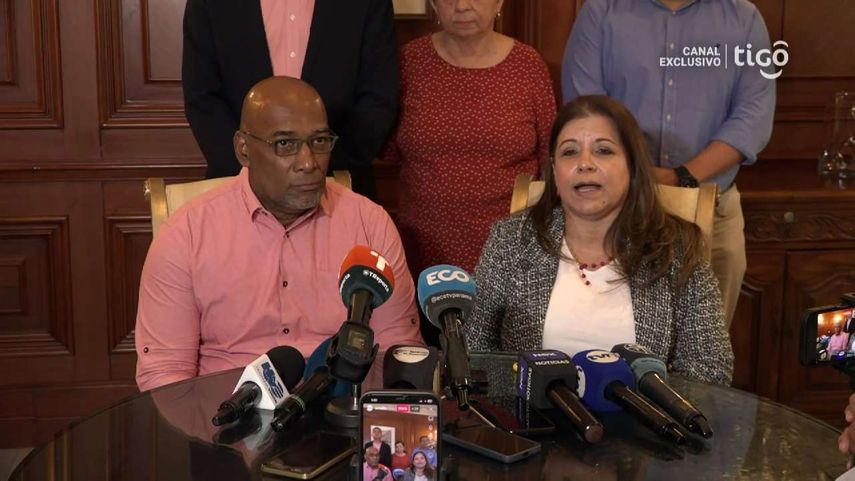 Mulino se reúne con gremios de trabajadores para abordar situación de la CSS