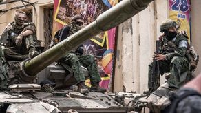 Wagner entregó al ejército ruso 2.000 equipos militares y 20.000 armas ligeras