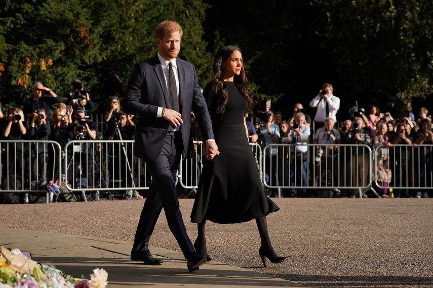 El príncipe Enrique y su esposa Meghan Markle sufrieron la noche del martes en Nueva York una "persecución automovilística casi catastrófica".